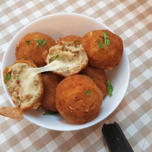 Garlic Chicken Cheese Balls