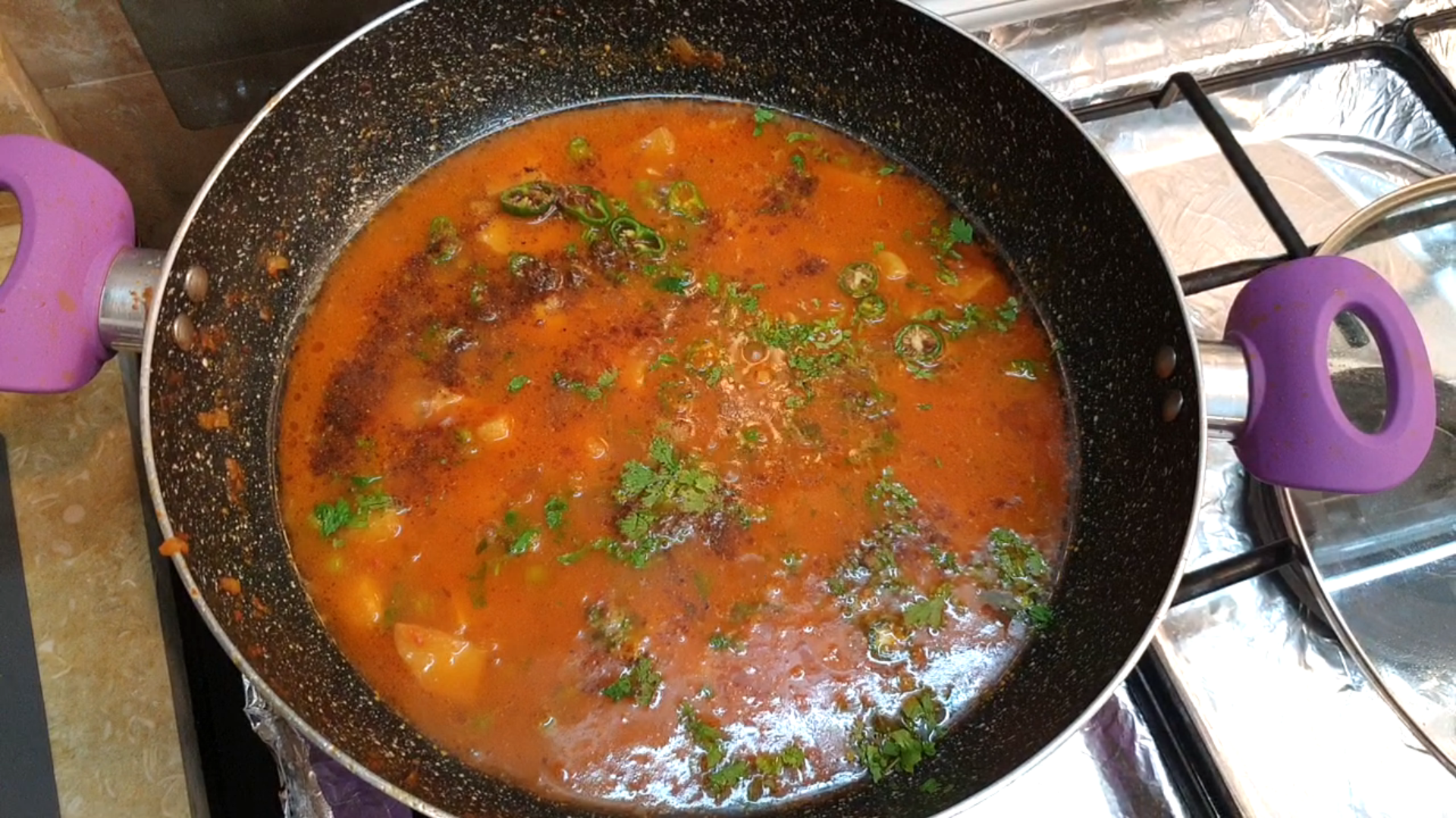 Aloo Matar (Potato and Peas Curry)