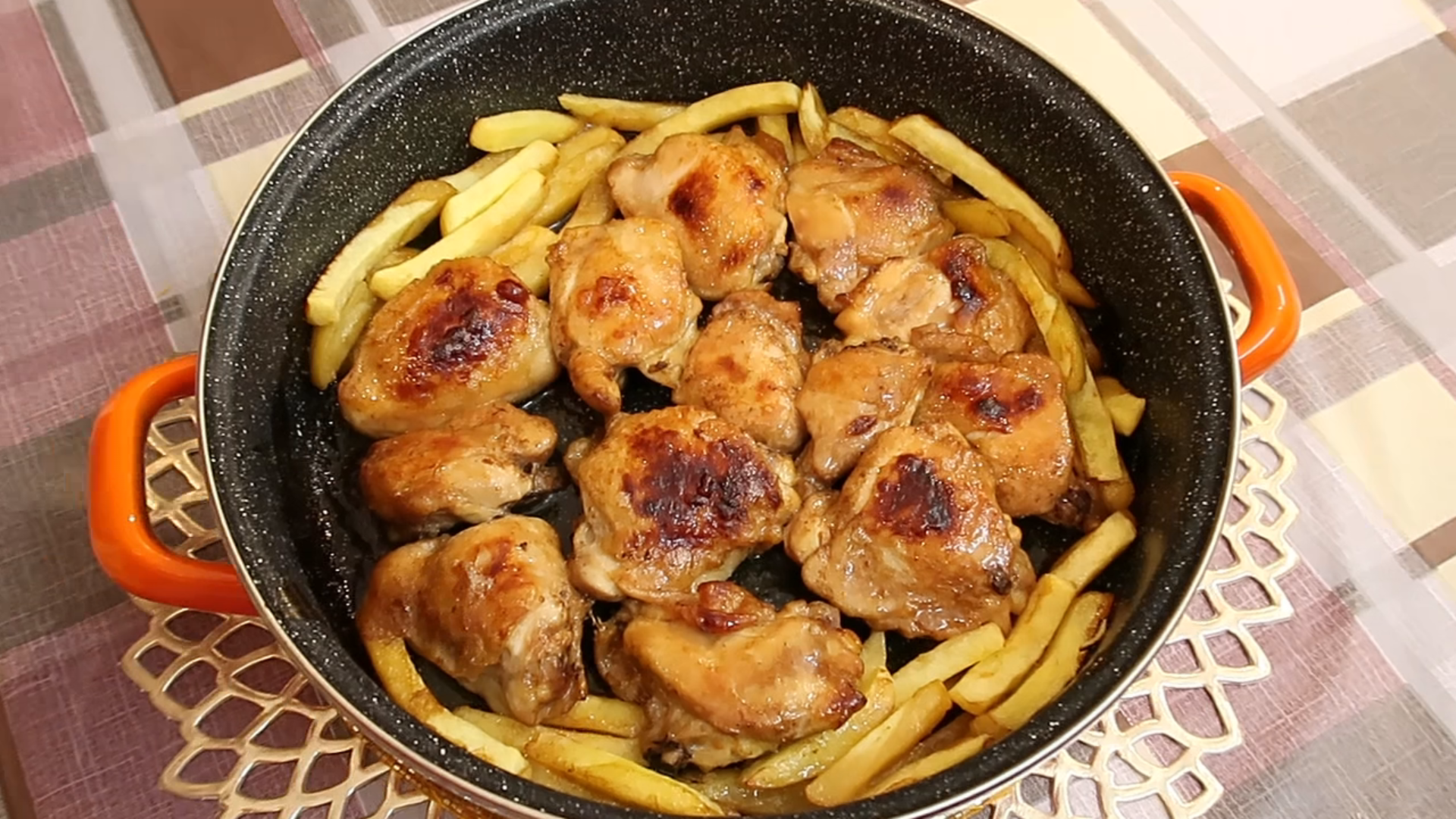 Asian Glazed Chicken Thighs​