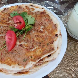 Turkish Lahmachun (Meat Pie) - Turkish Street Food