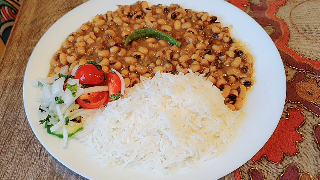 Black Eyed Bean Curry /Safed Lobia ka Salan