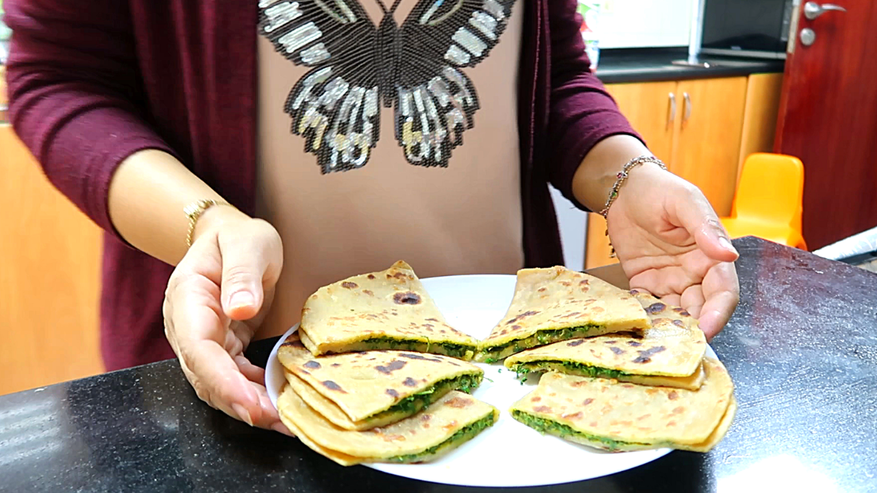 Mooli Patta Stuffed Paratha (Radish Leaves Paratha)