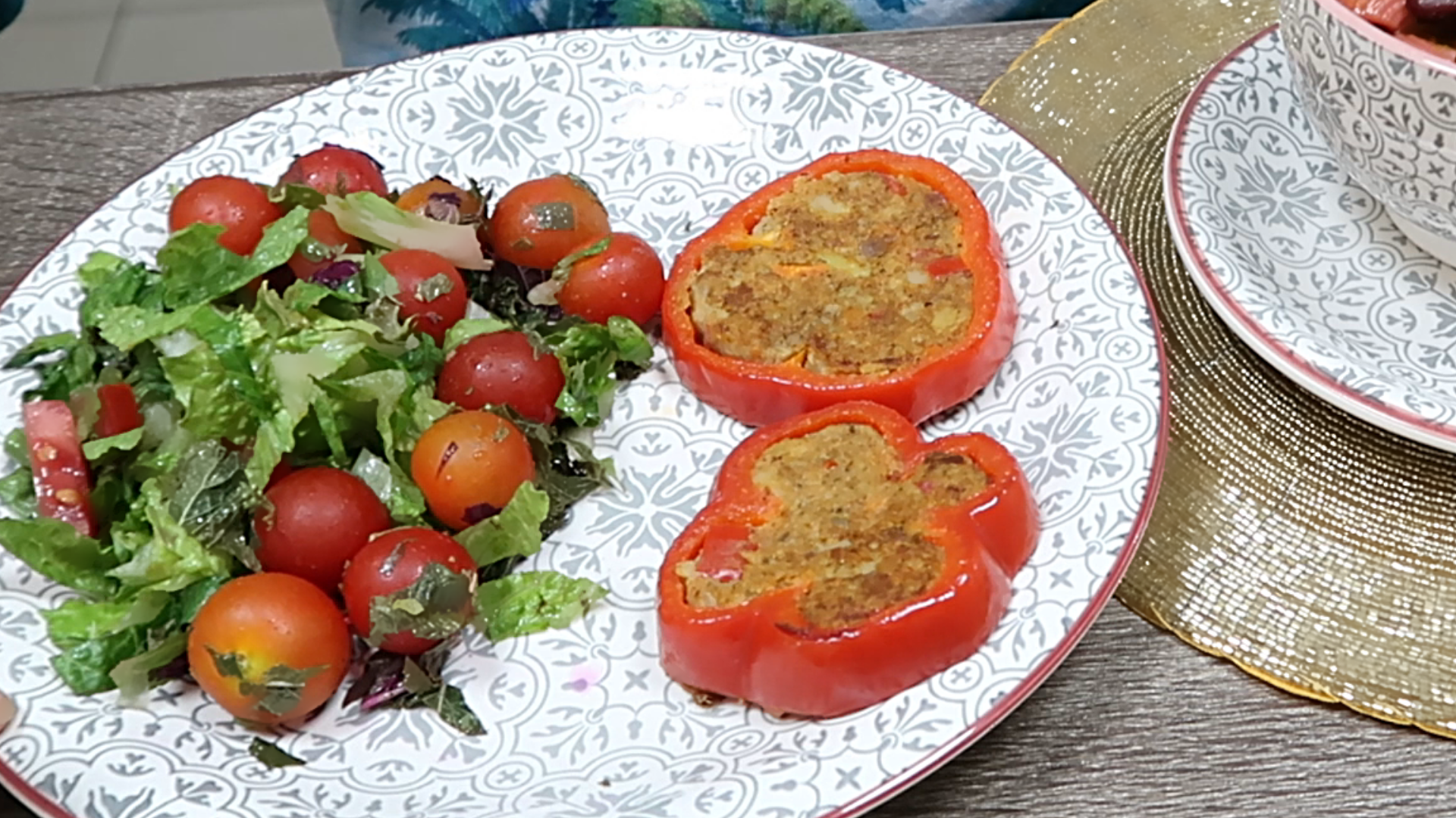 Potato Cutlets in Bell Peppers