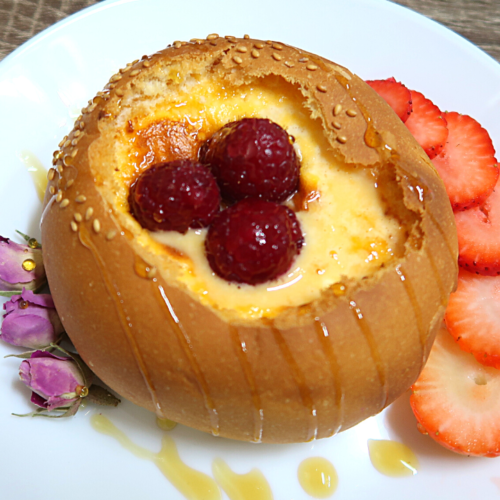 Custard Lava Bun