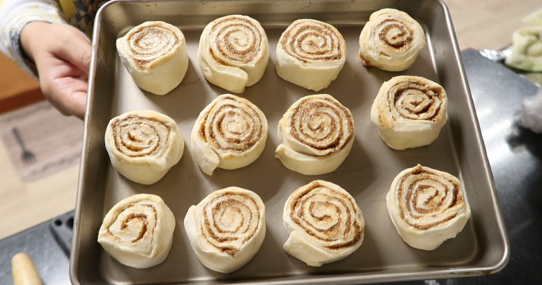 3-ingredient Cinnamon Rolls