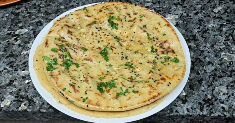 Alu Paneer Kulcha