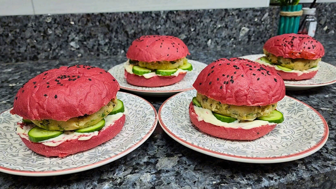 Beetroot Burger Buns made with Wheat flour