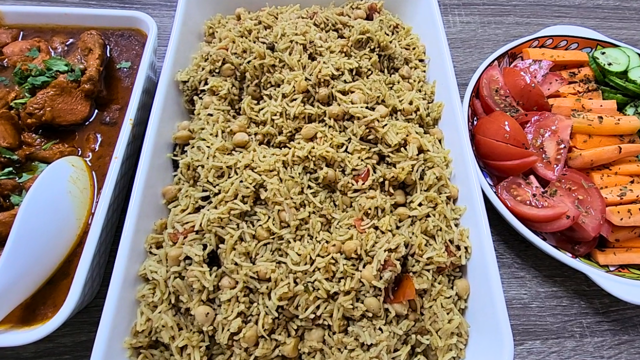 Chana Pulao (Pakistani Chickpea Rice)