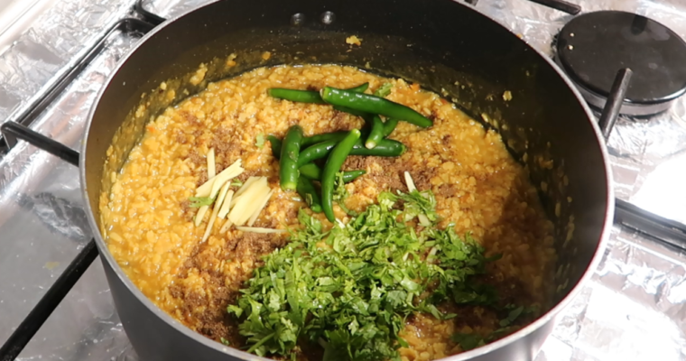 Hotel Style Dal Maash (Urad Daal)