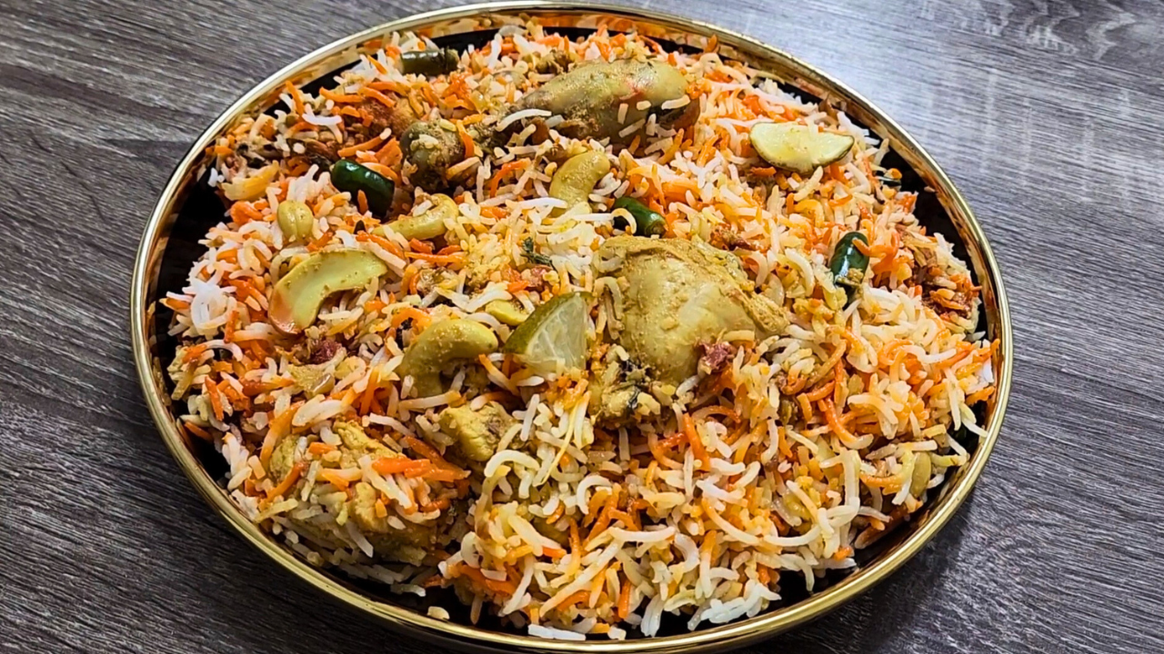 Mughlai Chicken Biryani