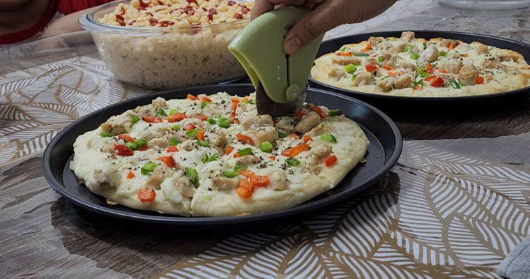 White Sauce Rainbow Pizza on Tawa