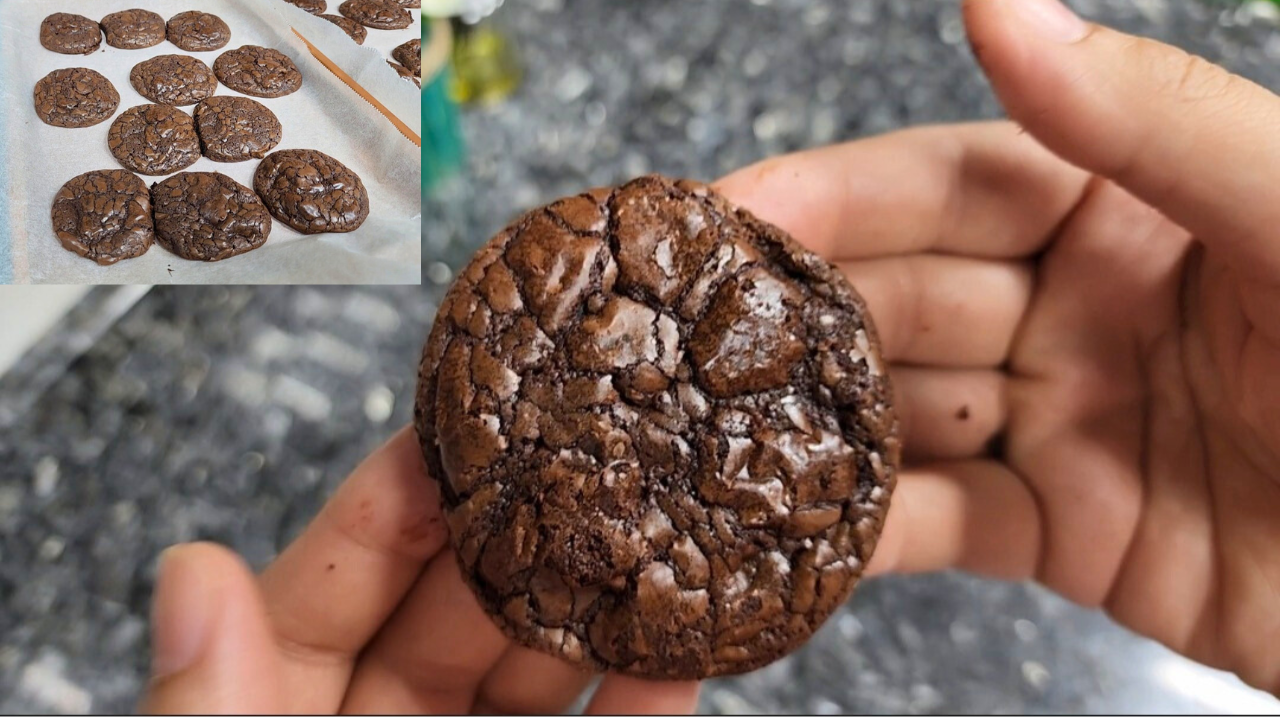 Fudgy Chocolate Brownie Cookies (Flourless Cookies)