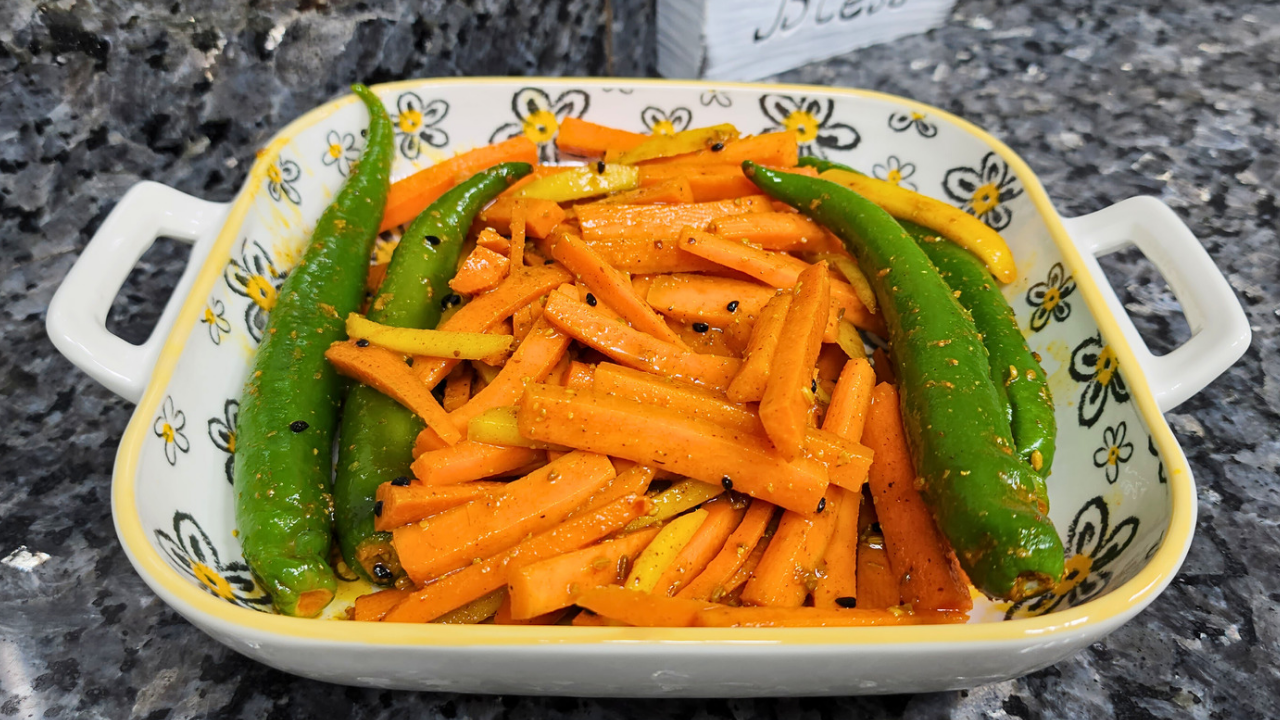 10 Minute Gajar ka Achaar